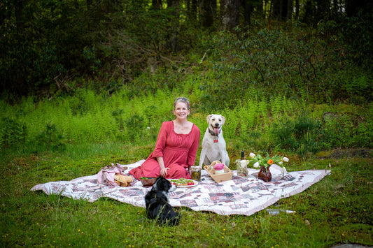 Embracing the Joy of Summer: A Perfect Outdoor Picnic