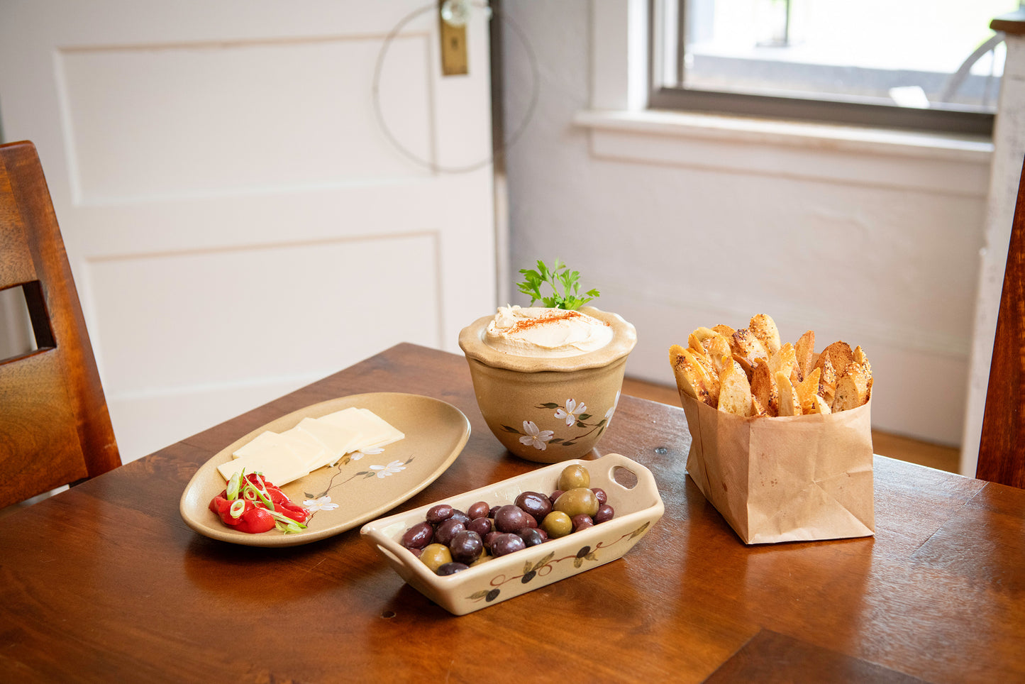 Ceramic Tapas Basket in Tuscan Olive