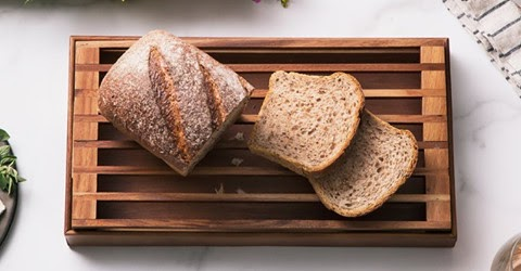 Slice of Life 3-in-1 Bread Crumb Catcher, Tray and Trivet