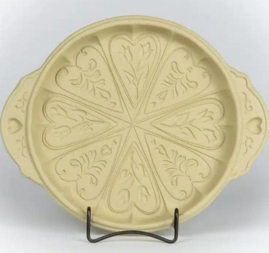 Emerson Pottery Shortbread Pan in Hearts and Flowers