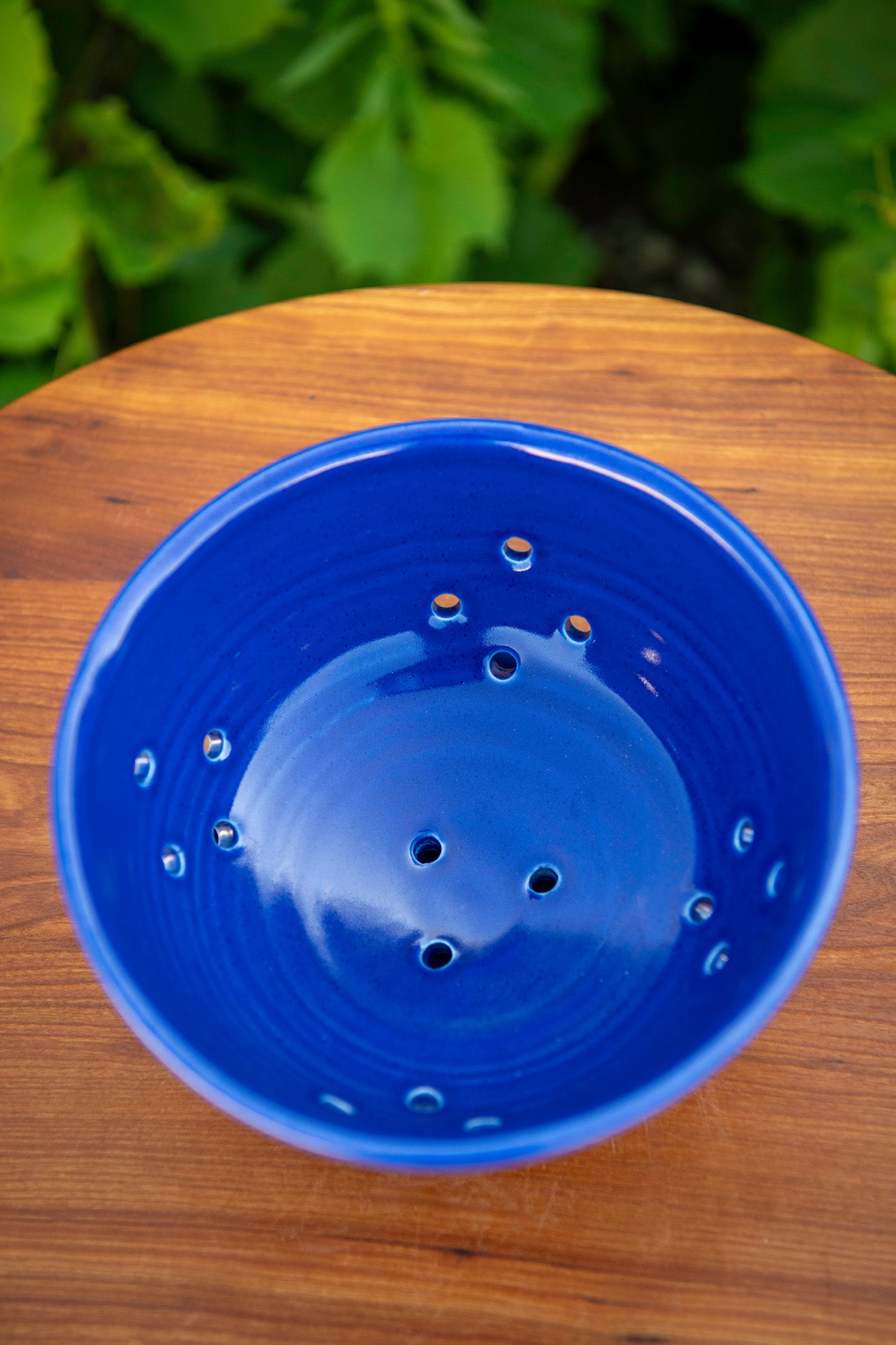 Berry Bowl with Saucer in American Blue