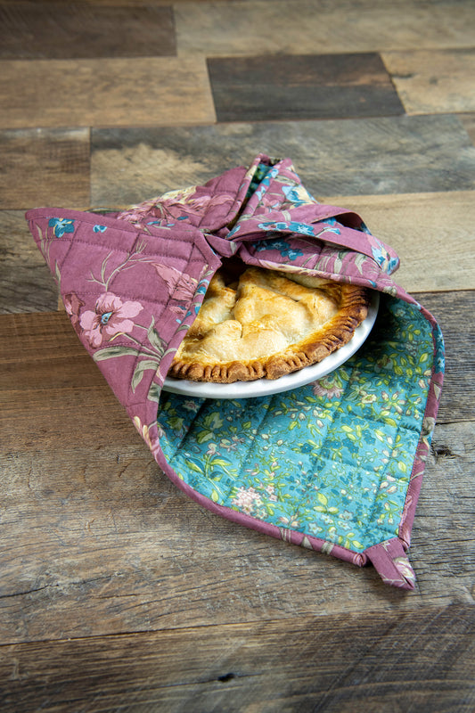 Cottagecore Patchwork Easy-As-Pie Carrier