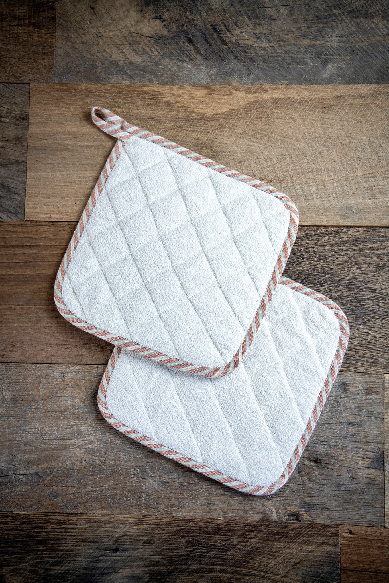 Cottagecore Patchwork Pocket Potholder, Set of 2