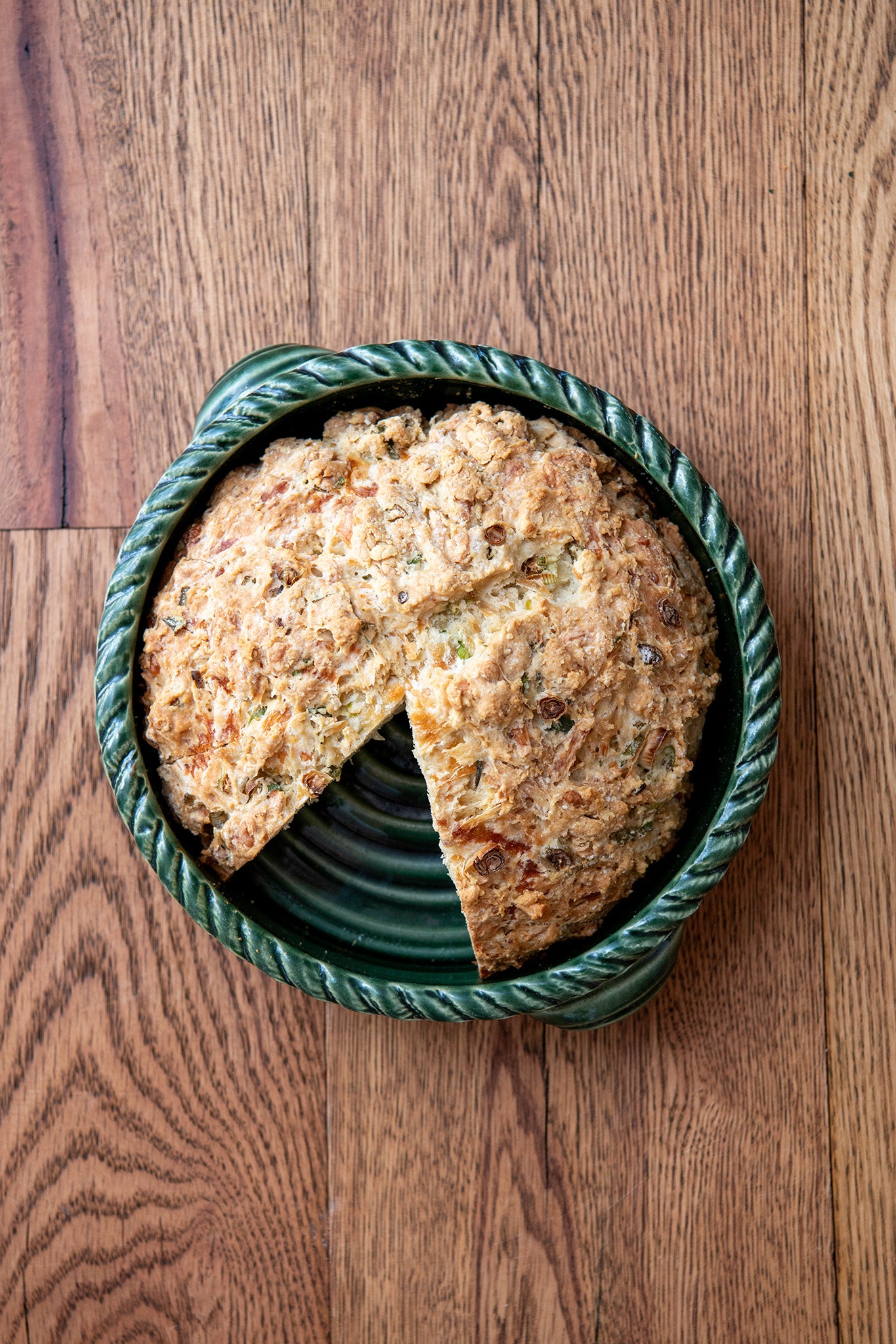 Emerald Fields Quiche Dish