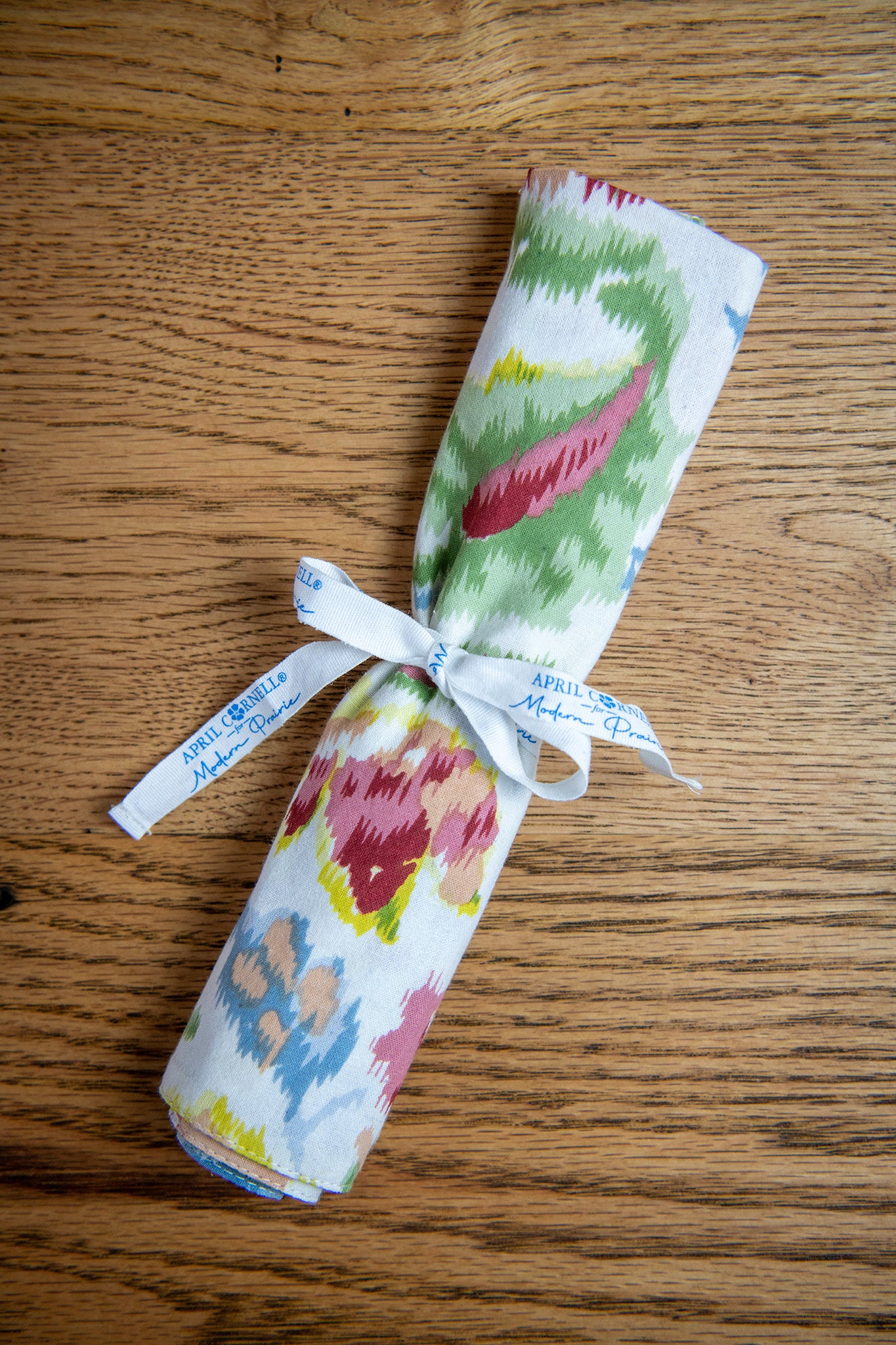 Ikat Paintbrush Roll