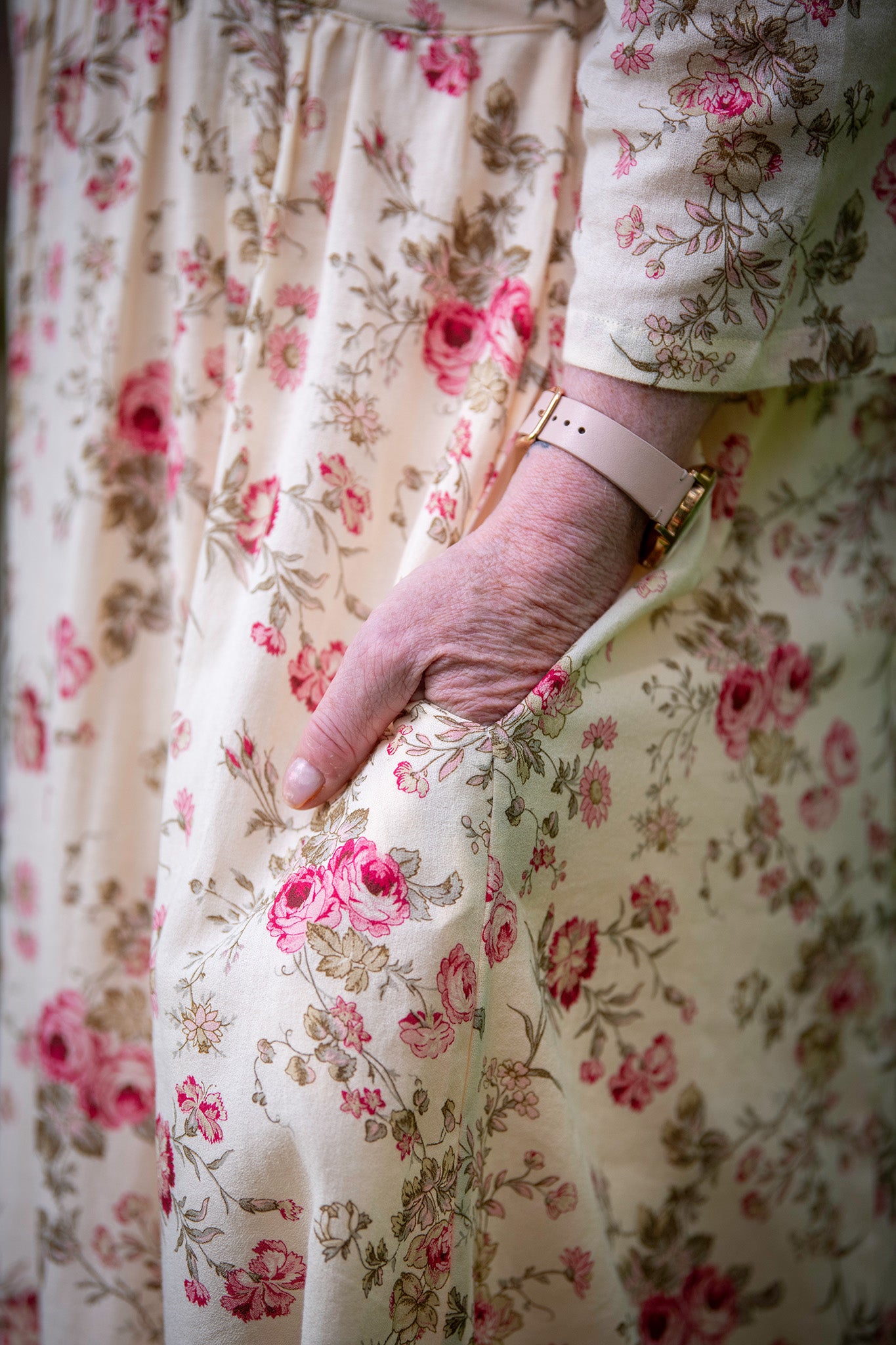 The Laura Dress in Nostalgic Floral