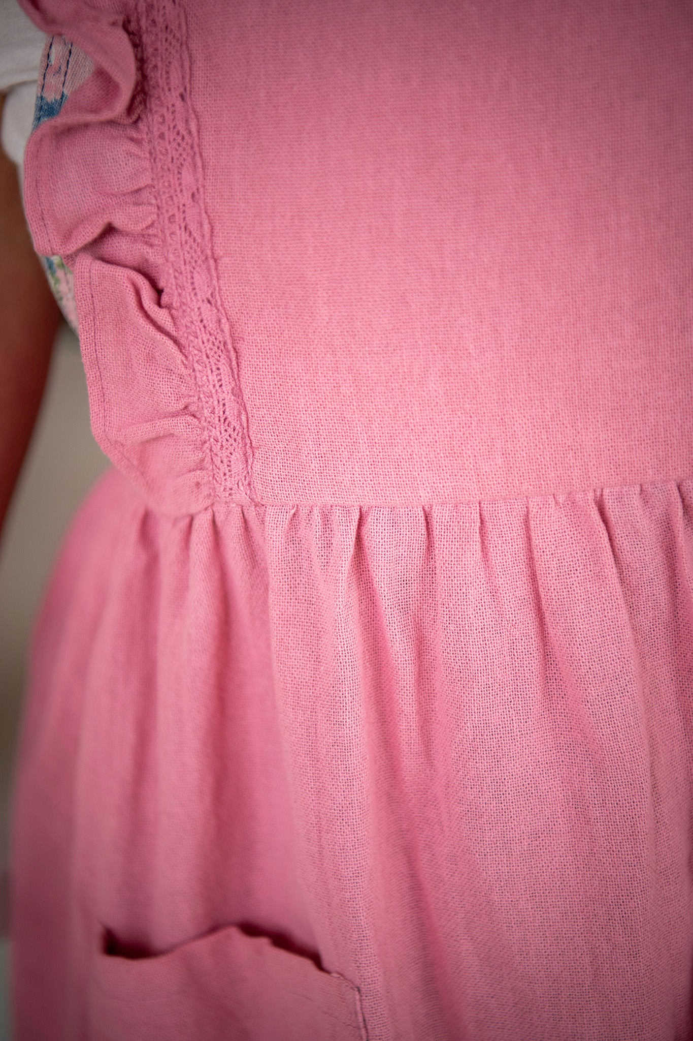 On the Prairie Ruffled Apron in Rose