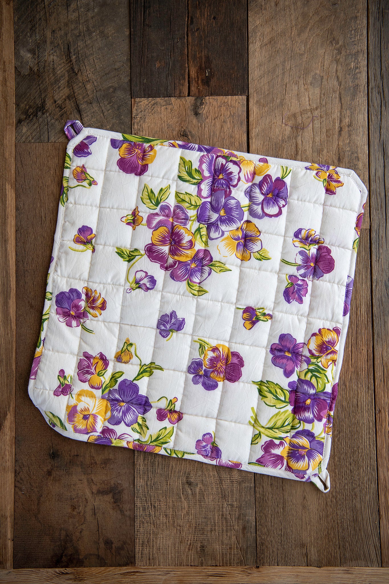 Pansies Pie Carrier