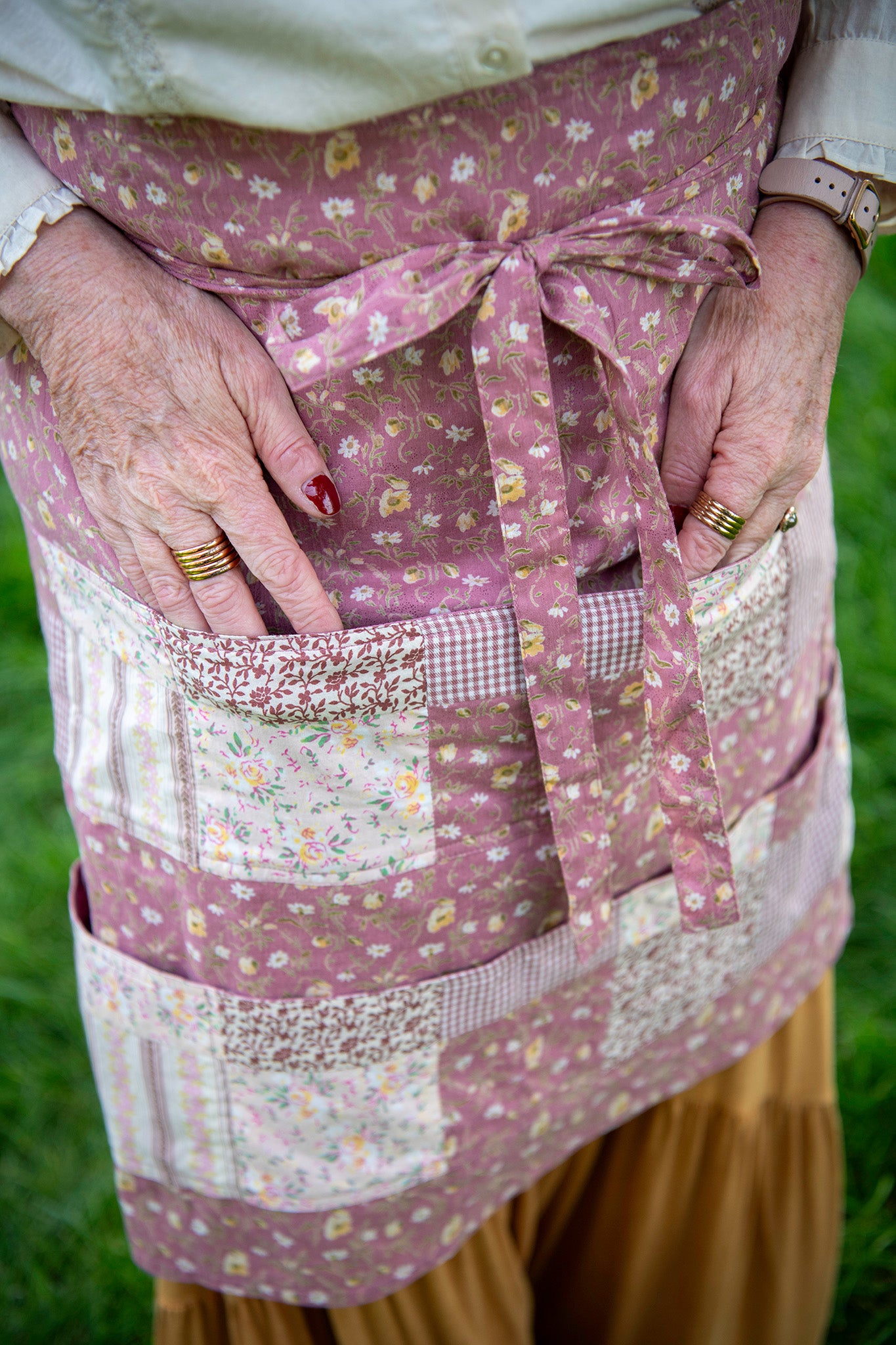 Limited-Edition '50 Years of Loving Laura' Posey Gathering Apron