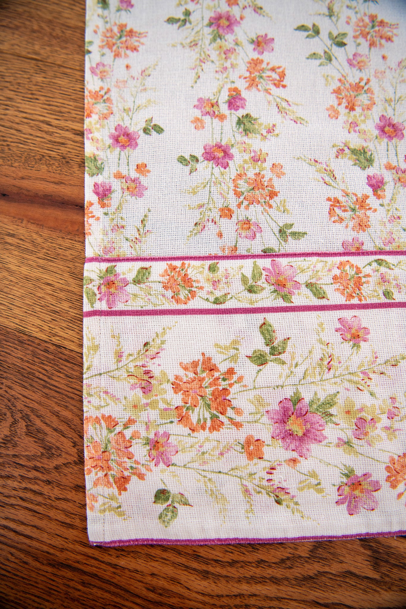 Prairie Flower Table Runner