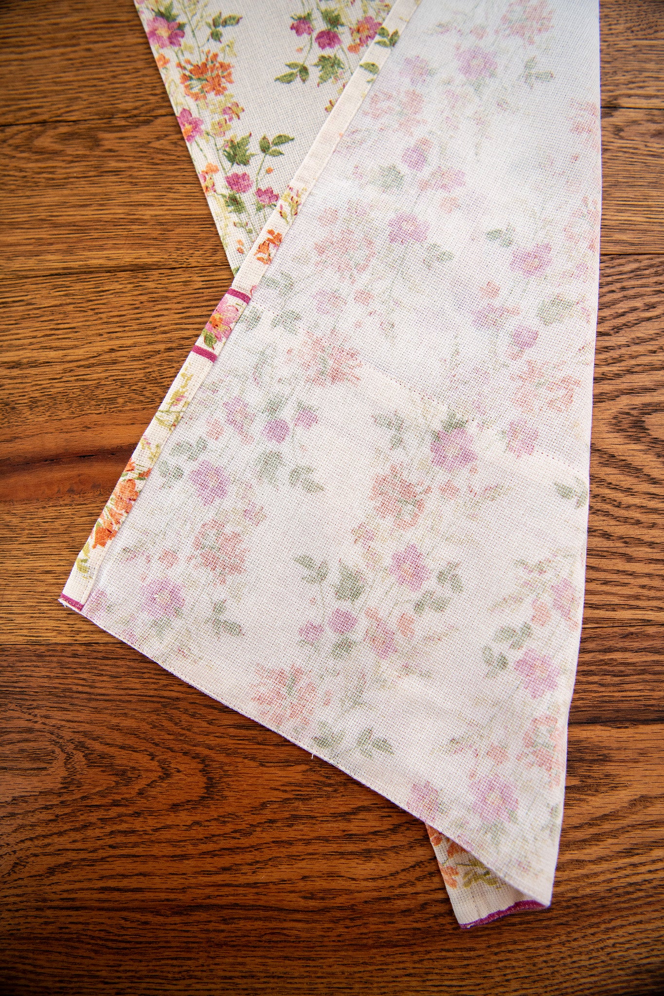 Prairie Flower Table Runner