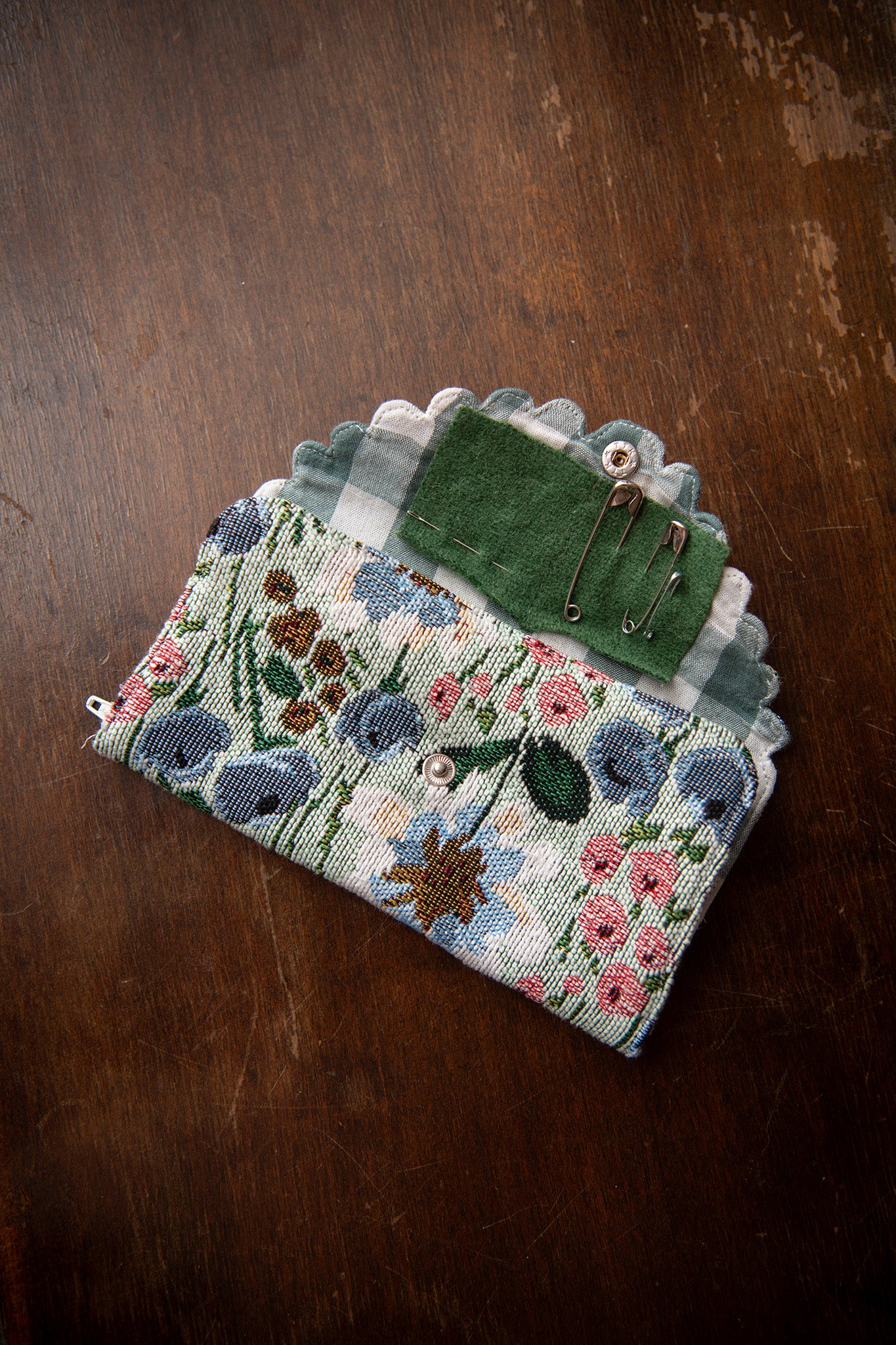 Spring Meadow Sewing Kit