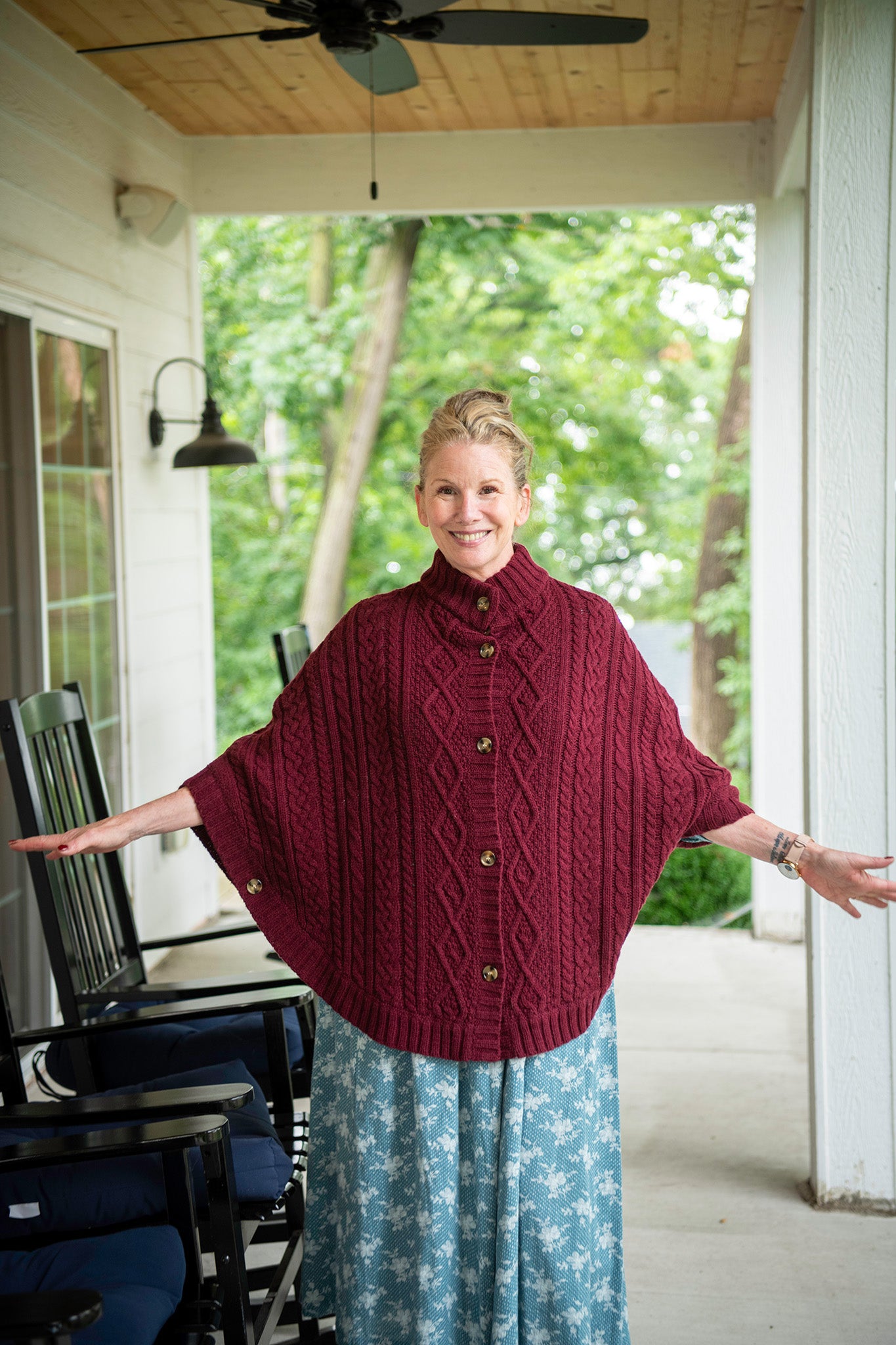 Woodland Cape Sweater in Wine